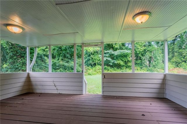 542 Hasty Drive, Lithia Springs, GA 30122