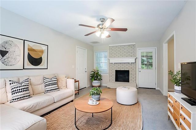 542 Hasty Drive, Lithia Springs, GA 30122