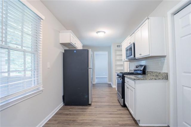 542 Hasty Drive, Lithia Springs, GA 30122