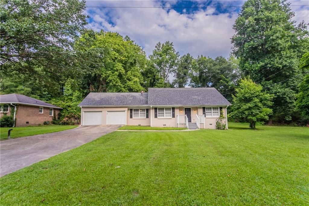 542 Hasty Drive, Lithia Springs, GA 30122