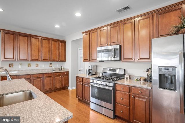 54 CHATHAM RD, Little Egg Harbor Twp, NJ 08087