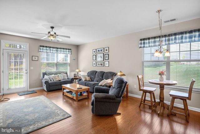 54 CHATHAM RD, Little Egg Harbor Twp, NJ 08087