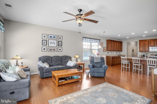 54 CHATHAM RD, Little Egg Harbor Twp, NJ 08087