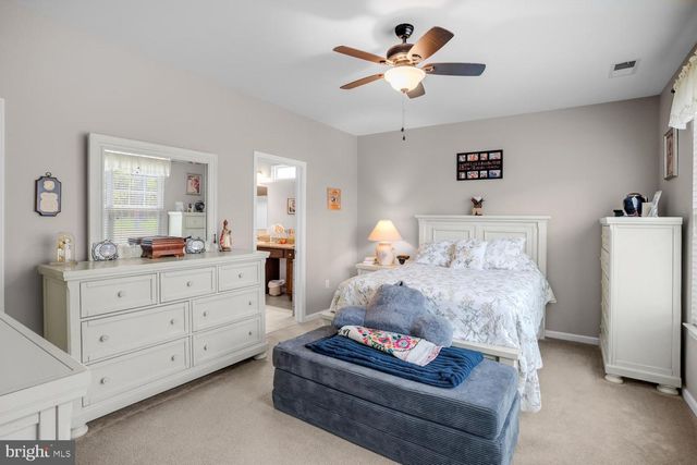 54 CHATHAM RD, Little Egg Harbor Twp, NJ 08087