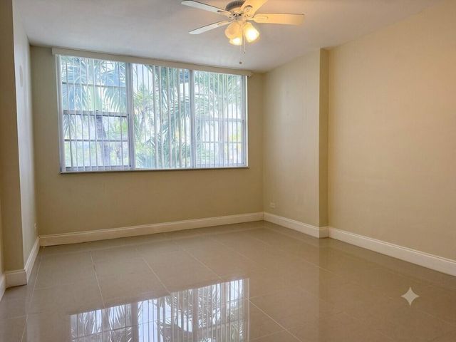 2800 N FLAGLER Drive 211, West Palm Beach, FL 33407