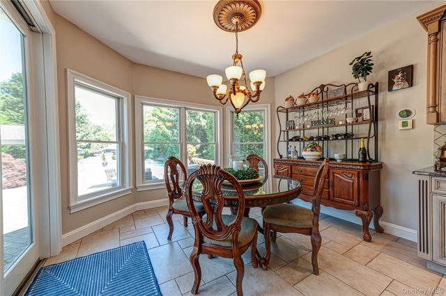 67 Sunny Road, Saint James, NY 11780