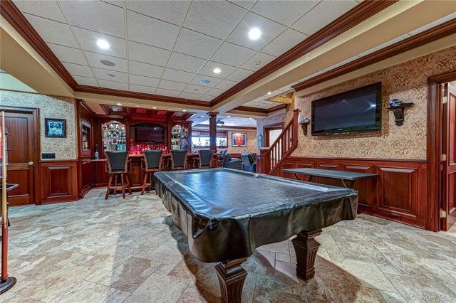 67 Sunny Road, Saint James, NY 11780
