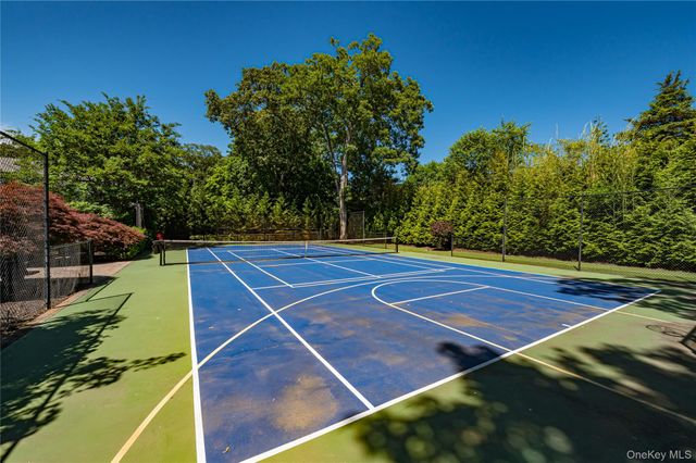67 Sunny Road, Saint James, NY 11780