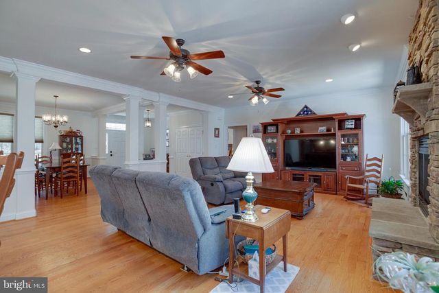 3279 RIDGEVIEW RD, Reva, VA 22735