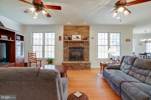 3279 RIDGEVIEW RD, Reva, VA 22735