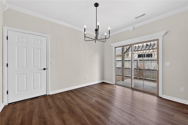 699 N Wordsworth Lane, Fayetteville, AR 72704
