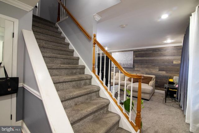 2942 ANZAC AVE, Abington, PA 19001