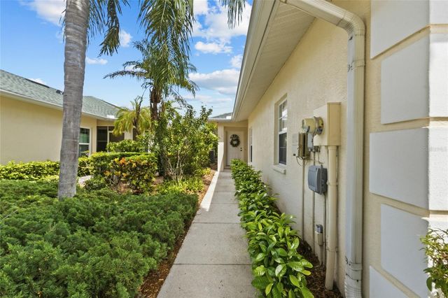 1202 AUBURN COVE CIRCLE, Venice, FL 34292