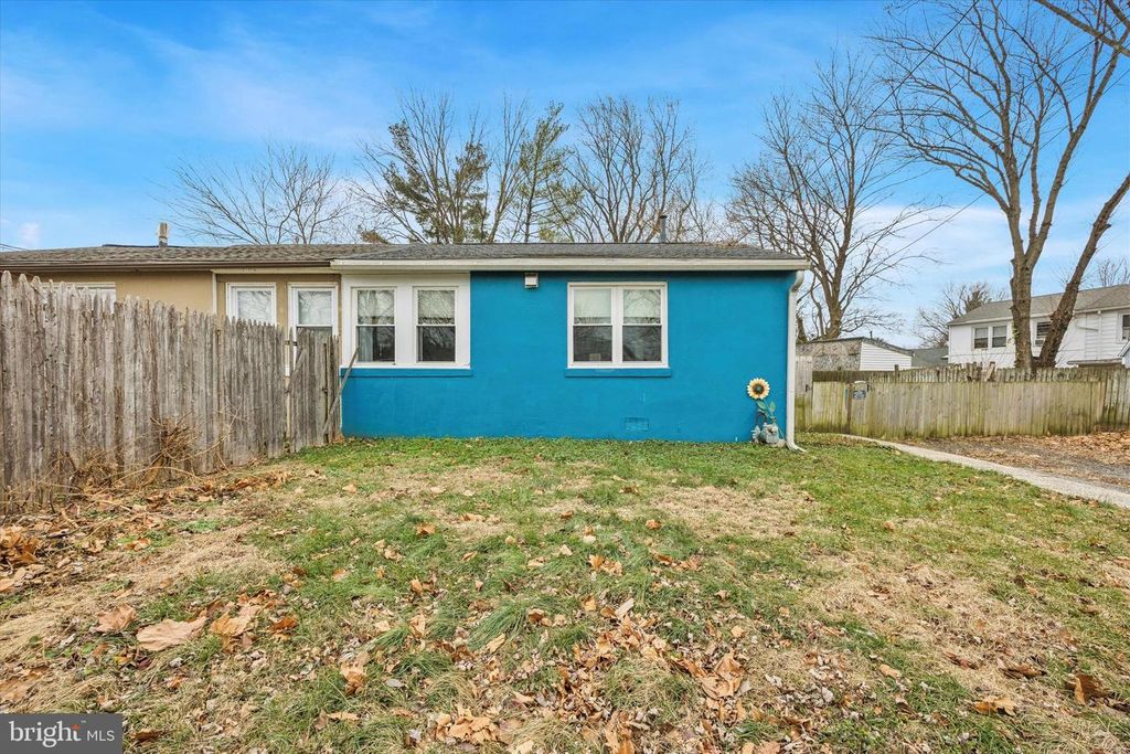 403 DENVER CT, Wallingford, PA 19086