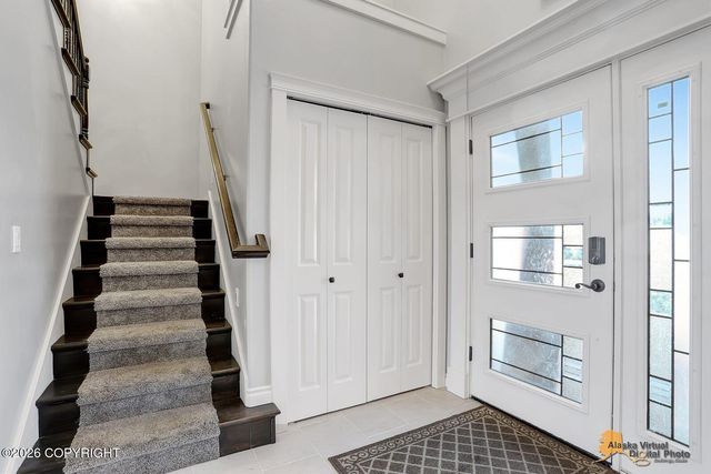 5323 E Barn Circle, Wasilla, AK 99654