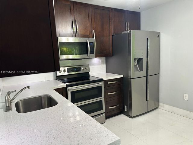 6061 NW 198th Terrace, Miami, FL 33015