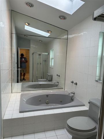 6061 NW 198th Terrace, Miami, FL 33015