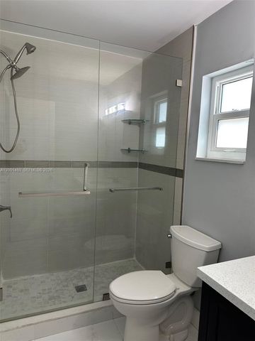 6061 NW 198th Terrace, Miami, FL 33015