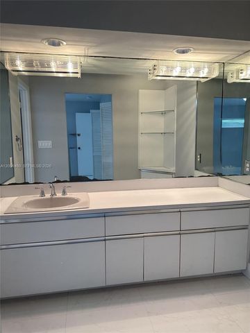6061 NW 198th Terrace, Miami, FL 33015