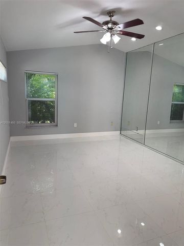 6061 NW 198th Terrace, Miami, FL 33015