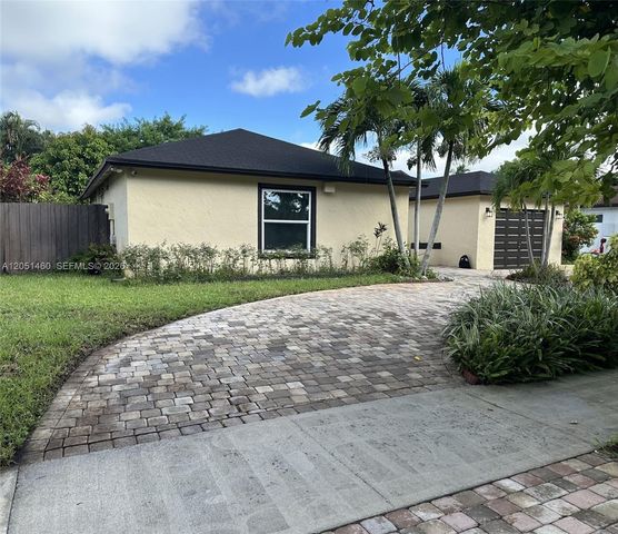 6061 NW 198th Terrace, Miami, FL 33015