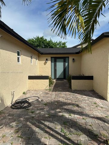 6061 NW 198th Terrace, Miami, FL 33015
