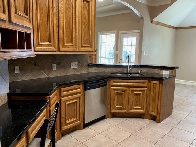 1611 Evesham Drive, Houston, TX 77015