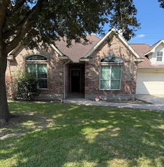 1611 Evesham Drive, Houston, TX 77015