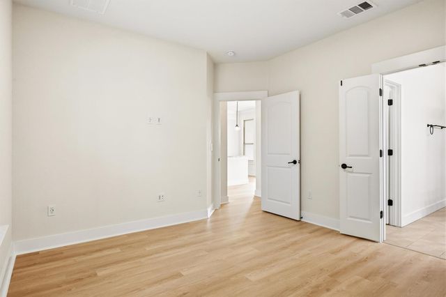 9507 McKnight LOOP 13, Austin, TX 78717