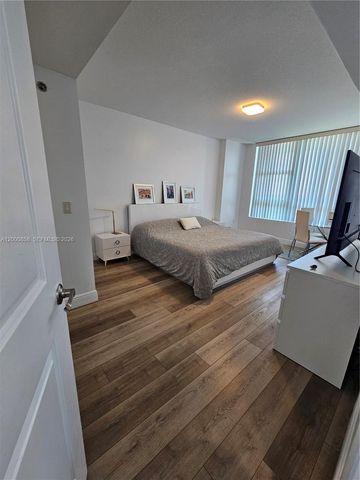 2681 N Flamingo Rd 1805S, Sunrise, FL 33323