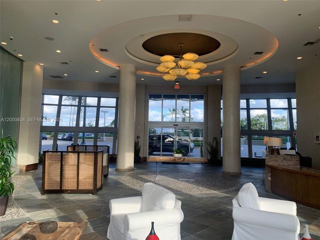 2681 N Flamingo Rd 1805S, Sunrise, FL 33323