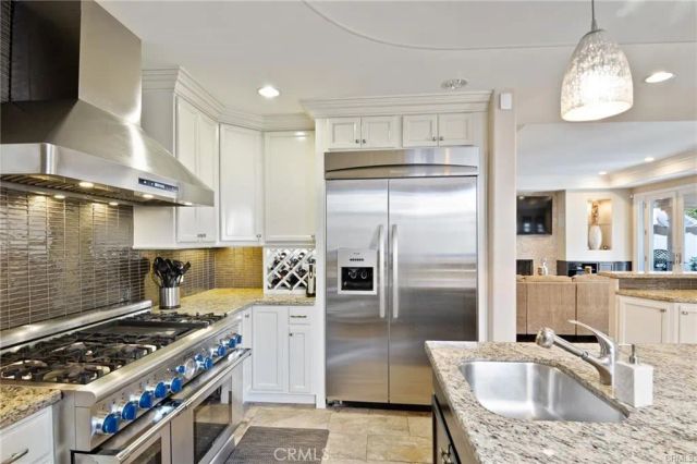 15102 Greenleaf Street, Sherman Oaks, CA 91403