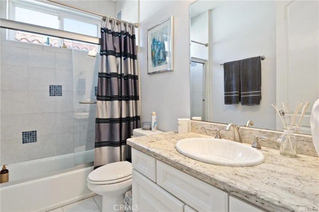 15102 Greenleaf Street, Sherman Oaks, CA 91403