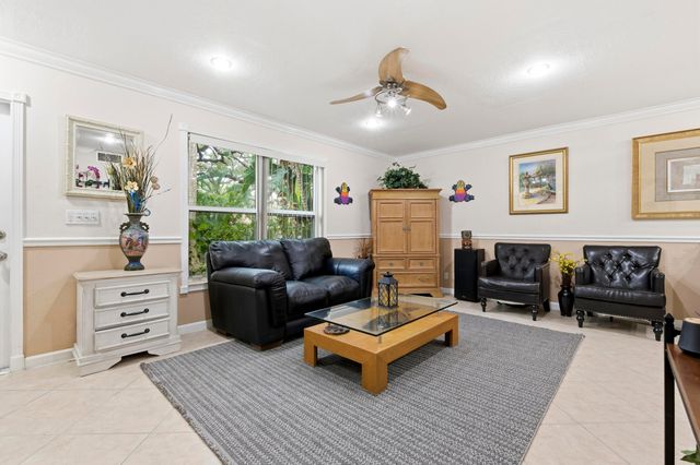 1945 NW 4th Avenue 43c, Boca Raton, FL 33432