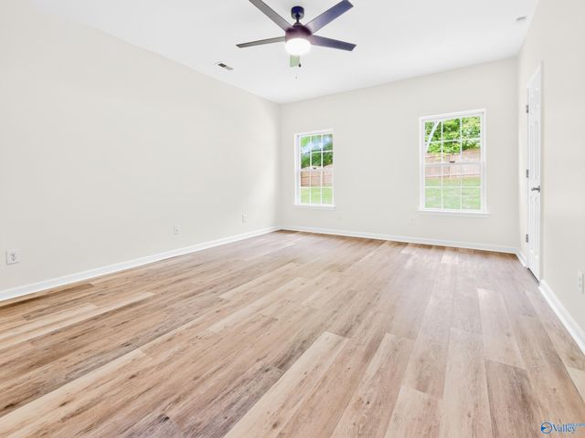 206 Bridgeway Circle, Madison, AL 35758
