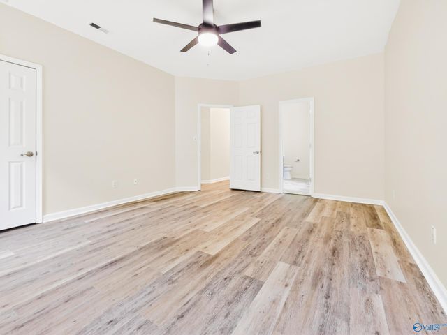 206 Bridgeway Circle, Madison, AL 35758