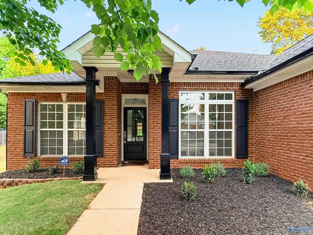 206 Bridgeway Circle, Madison, AL 35758