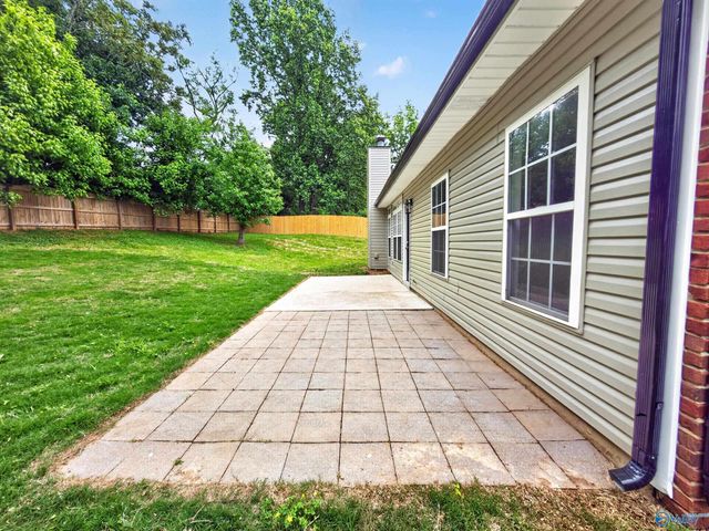 206 Bridgeway Circle, Madison, AL 35758