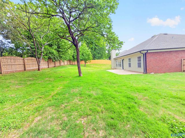 206 Bridgeway Circle, Madison, AL 35758