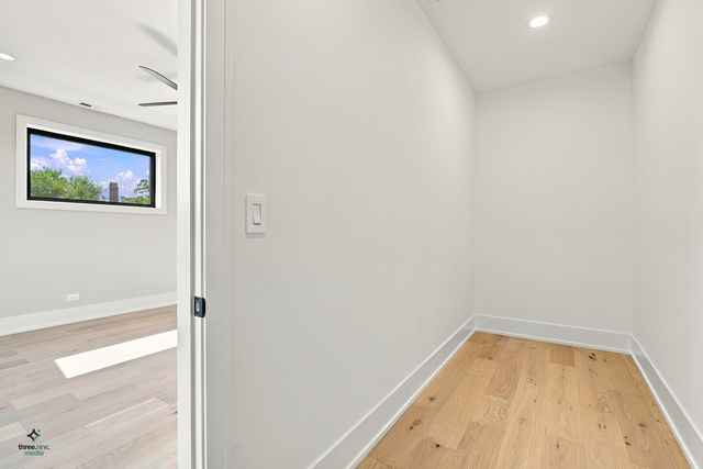 3116 N Western Avenue 2, Chicago, IL 60618