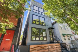 3116 N Western Avenue 2, Chicago, IL 60618