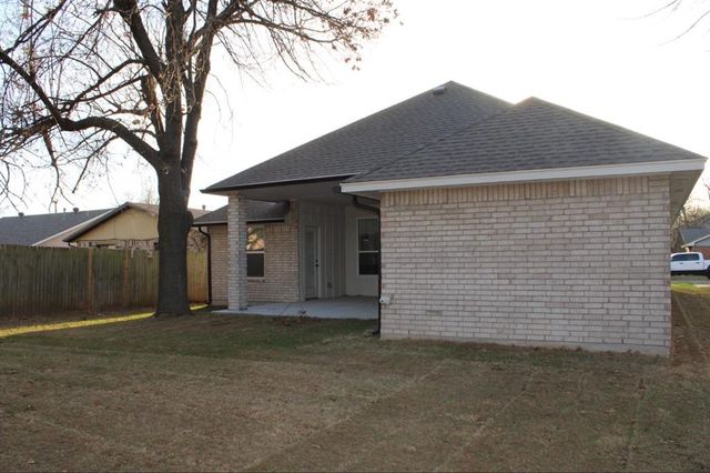 909 Jona Kay Terrace, Norman, OK 73069