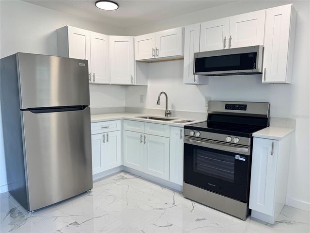 56 B STREET 3, Madeira Beach, FL 33708