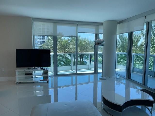 9401 Collins Avenue 402, Surfside, FL 33154