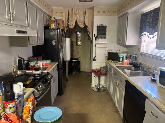 3232 Arbutus Drive, Indianapolis, IN 46224