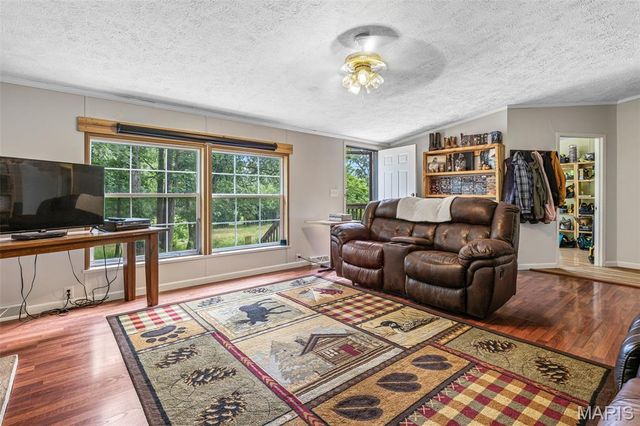 740 Old Fredericktown Road, Fredericktown, MO 63645