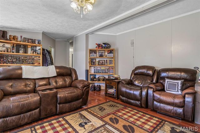 740 Old Fredericktown Road, Fredericktown, MO 63645