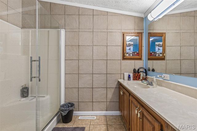 740 Old Fredericktown Road, Fredericktown, MO 63645