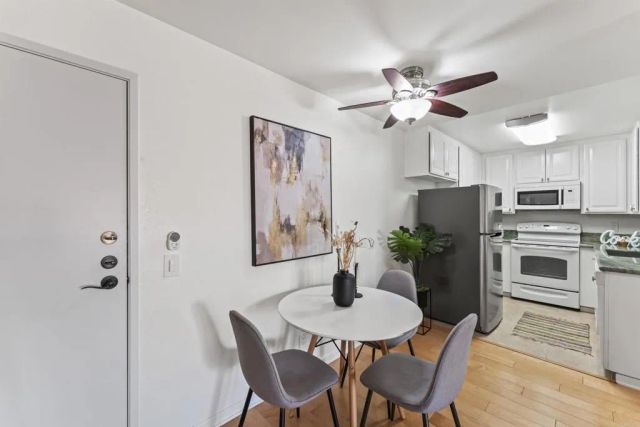 6330 Genesee Ave 220, San Diego, CA 92122