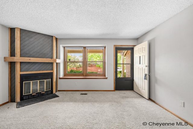 5217 FAWN PASS, Cheyenne, WY 82009